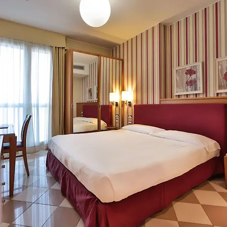 The One Milano & Aparthotel 4*