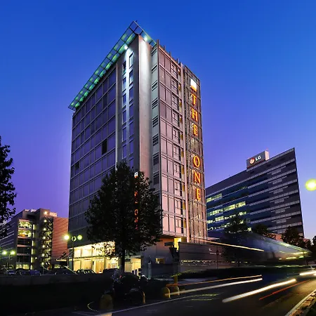 The One Milano & 4* San Donato Milanese