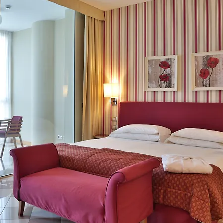 The One Milano & 4* San Donato Milanese