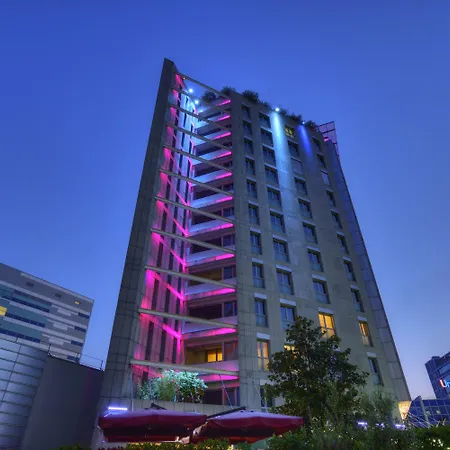 The One Milano & 4* San Donato Milanese