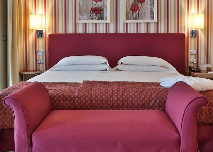 Aparthotel The One Milano & 4*