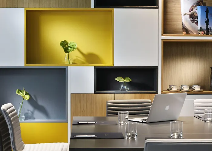 The One Milano & Aparthotel 4*