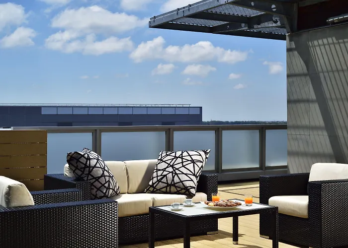 The One Milano & 4* San Donato Milanese