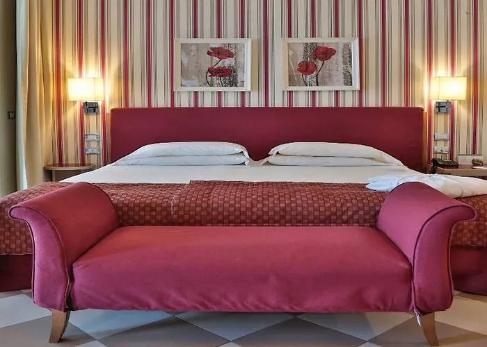 The One Milano & Aparthotel 4*