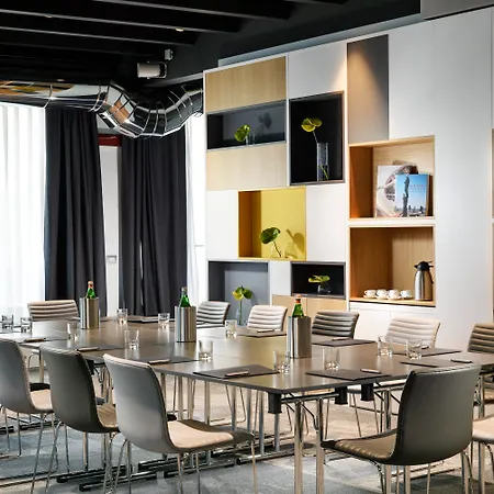 The One Milano & Aparthotel 4*