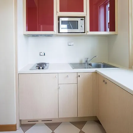 The One Milano & 4* San Donato Milanese
